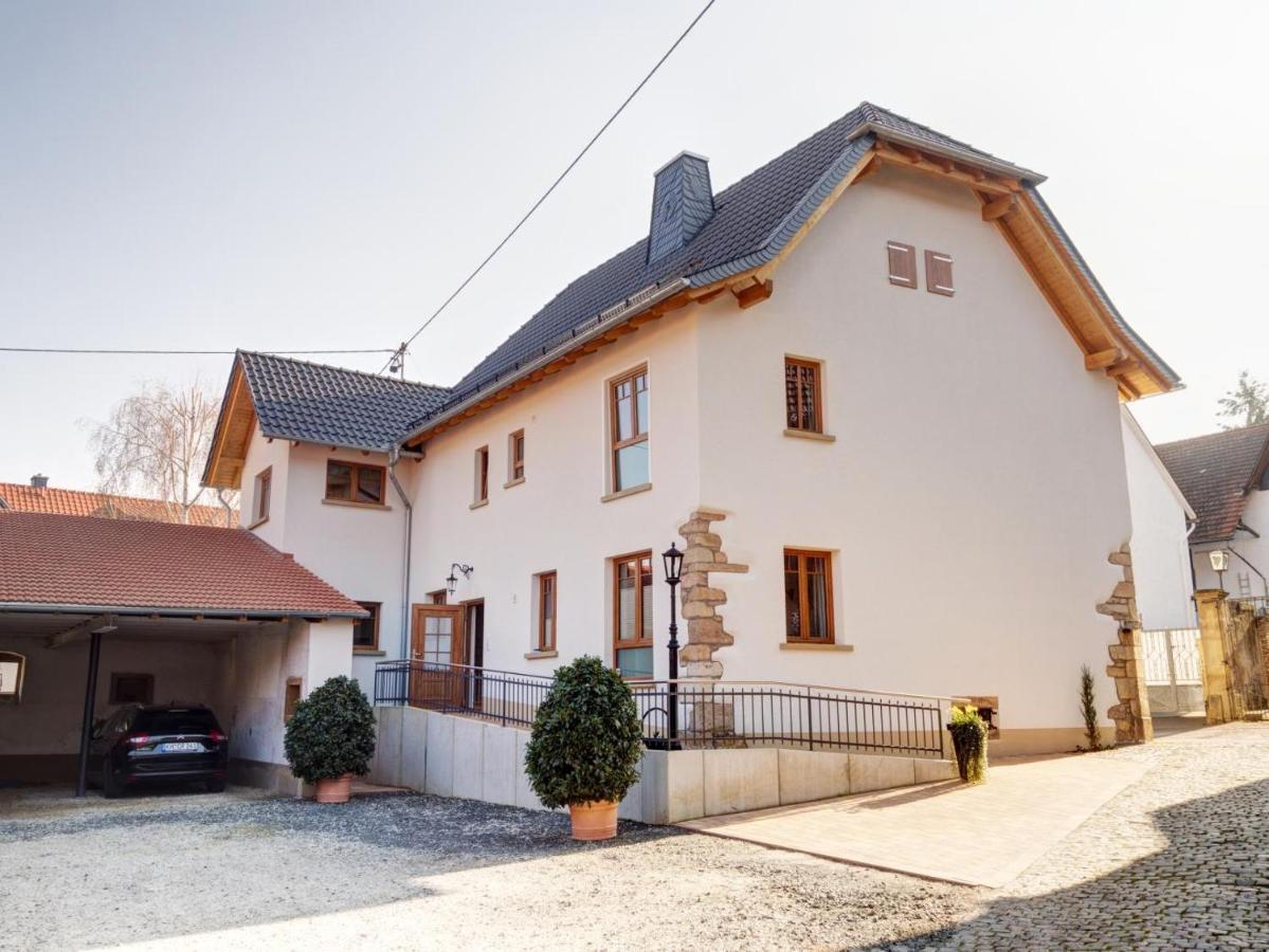 Отель Schmidtburger Hof Weiler bei Monzingen Экстерьер фото