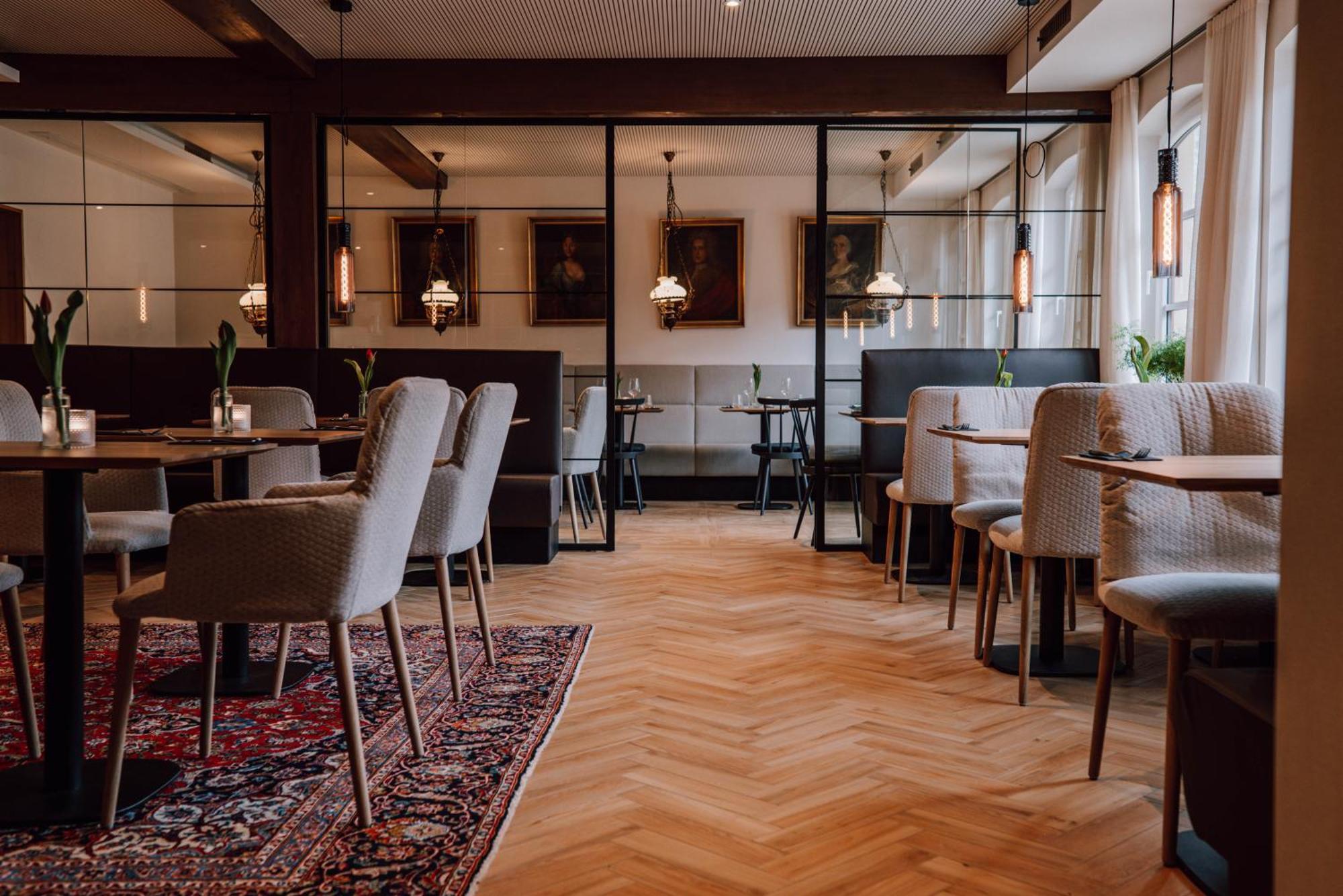 Отель Schmidtburger Hof Weiler bei Monzingen Экстерьер фото